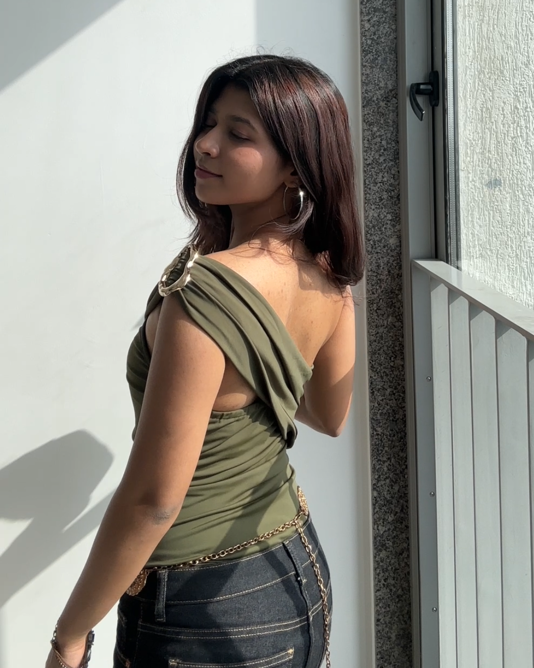 One-Shoulder Overlap Bodysuit