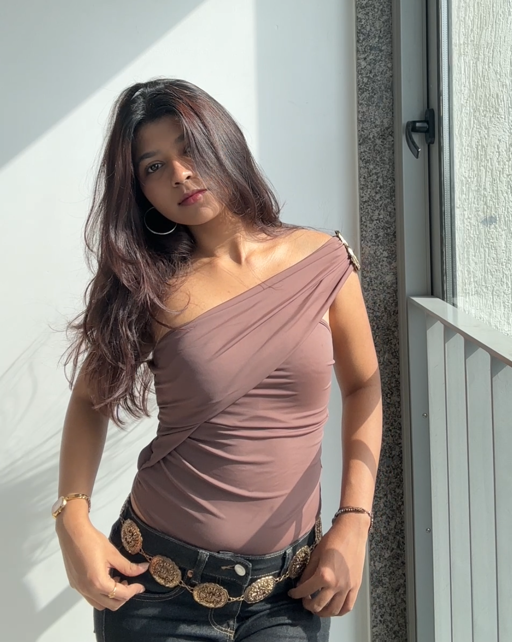 M / Mauve Brown