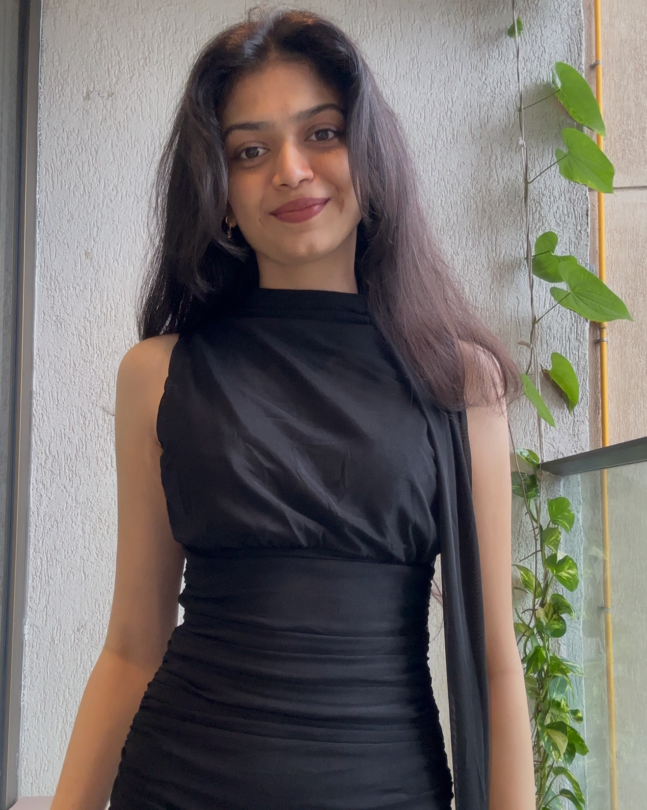 S / Black